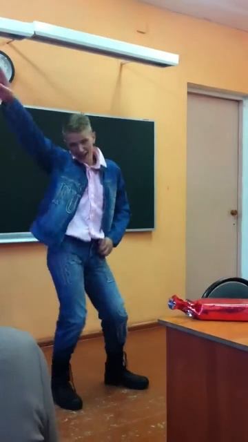 Прикол. Боря Моисеев - Пародия от МЕЛА