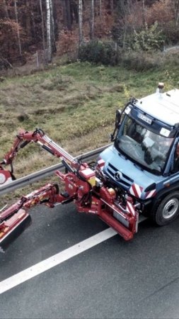 UNIMOG на водороде. Mercedes-Benz тестирует водородный Unimog