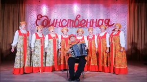 Народный ансамбль русской песни "Зорька алая" - песня "Под окном черемуха колышется"