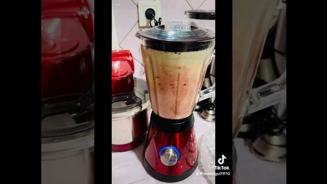 Клубничный коктейль 🫶❤️🫶 Сорт клубники Изабелла 😋