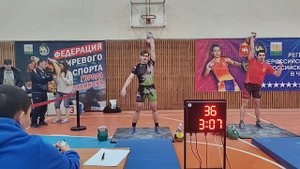 Илья Кузьмин, выступление на спартакиаде "Уральская метелица" 2025  - Рывок