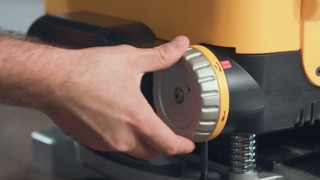 DeWalt 13” Planer DW735X
