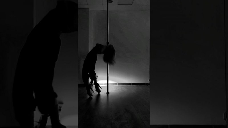 Твоя любовь -блеф #pole #sports #motivation #gymgirl #спорт #сильная #спортивная #acrobatics