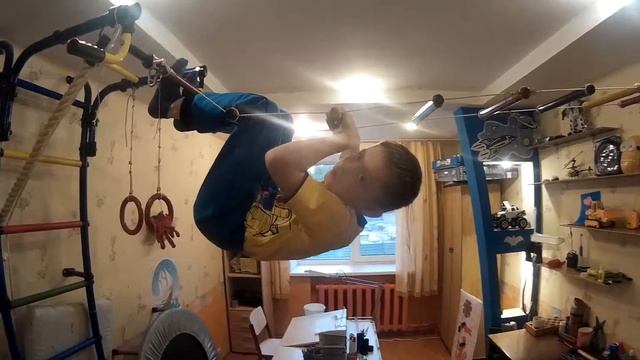 3. Летучая мышь смотреть онлайн