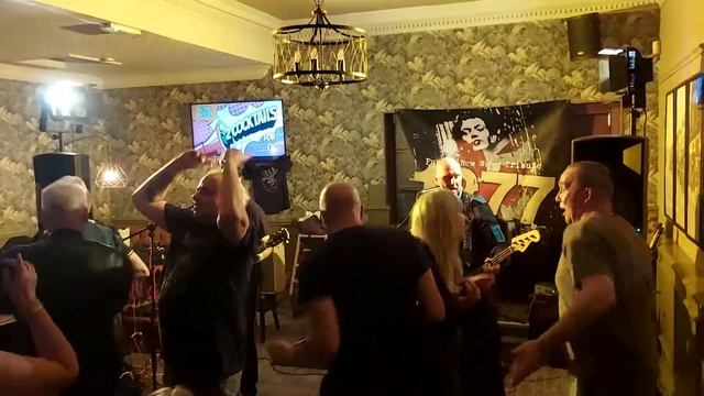 1977 at the Lambton Arms, Chester le Street 29/10/21 смотреть онлайн