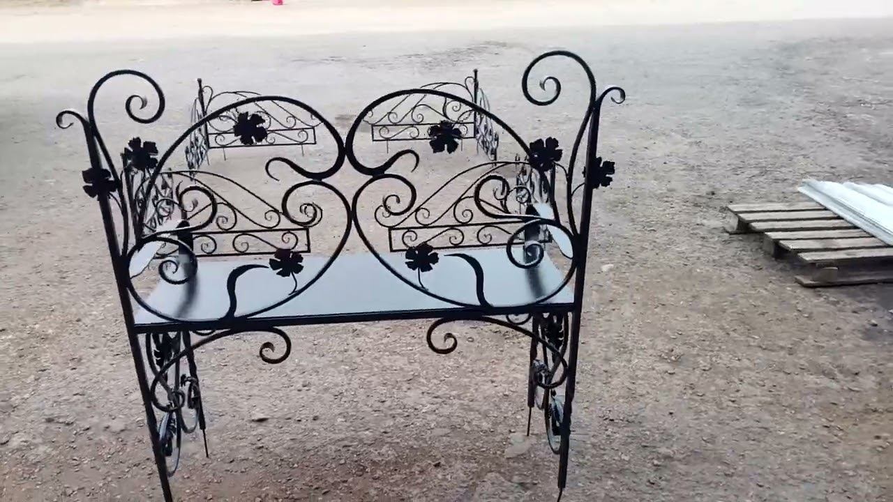 Скамейка с коваными элементами смотреть онлайн