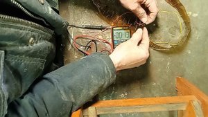 Проводник с знакопеременной контактной разностью потенциалов как принципиально новый источник энерги