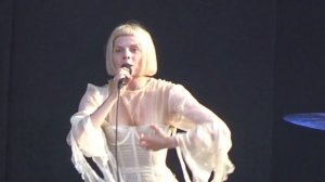 Aurora - Running With the Wolves (Live) Paris, Rock en Seine 2022