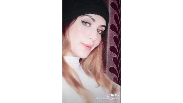 Plain Jane/ Tiktok/ Malekah Palang• смотреть онлайн