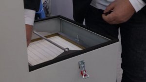 Замена фильтров на вытяжной установке "Тайфун-1100М"