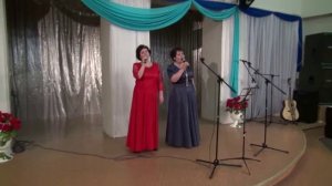 Ирина и Надежда Камянчук - Весеннее счастье (сл. Н. Камянчук, муз. Э. Шварц).
Концерт 2016 г.