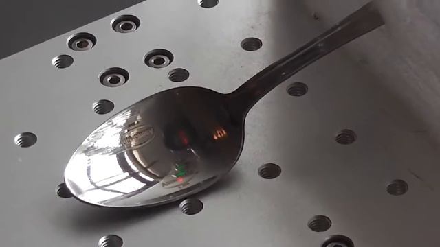Makr your logo on spoon by 20 watt fiber laser marking engraving machine смотреть онлайн