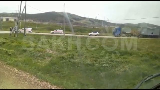 Трал с крупногабаритом для ВГК перекрыл дорогу Арсентьевка — Ильинское смотреть онлайн