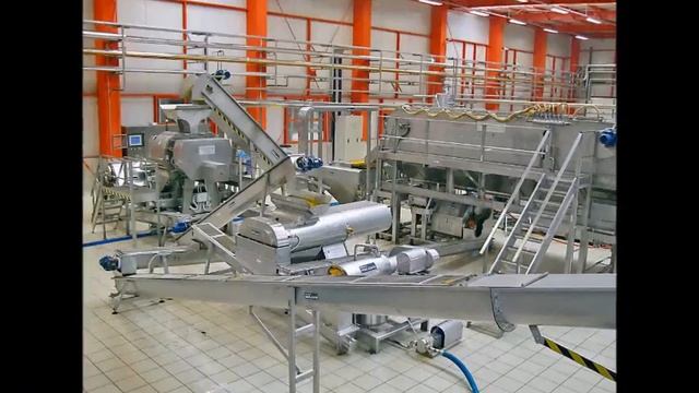 Citrus juice and oil extraction