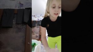 VID_20250210_190443.mp4