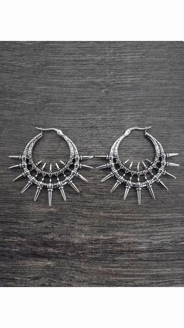 Готические крупные серьги "Стальная симфония света " от StarfallShop Jewelry