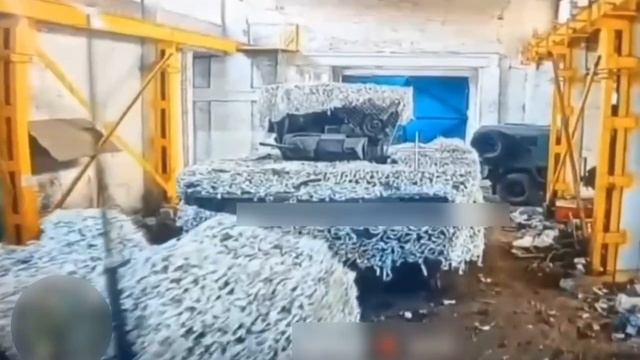 два новеньких мардера были уничтожены прямо в ангаре с помощью бпла на оптоволокне смотреть онлайн