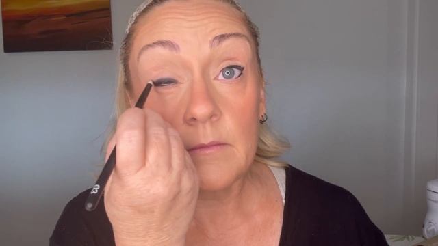 ‘But I don’t like or can’t use eyeshadow!’…😉 I’ve got you