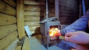 ДОБРАЛСЯ ДО ДОМА ПОД ЗЕМЛЕЙ_ ЗЕМЛЯНКА УТОНУЛА В СНЕГУ