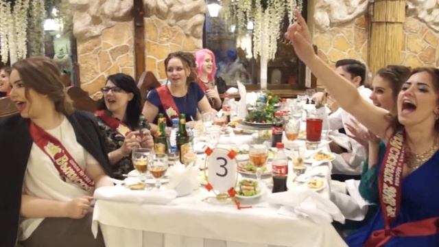 Ведущая на выпускной - Лана Бонжур #ВЕДУЩАЯНАВЫПУСКНОЙ смотреть онлайн