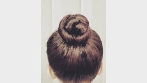 прическа для тонких и редких волос за 5 минут,hairstyle for short and sparse hair in 5 minutes