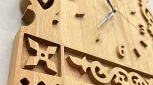 Резные  деревянные часы   " Русские кружева"