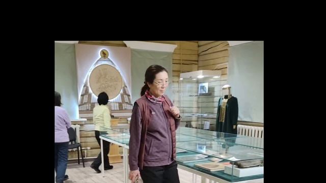 Екатерина Бястинова салайааччылаах Туристар бөлөхтөрө биһиги түмэлбит күндү ыалдьыттара