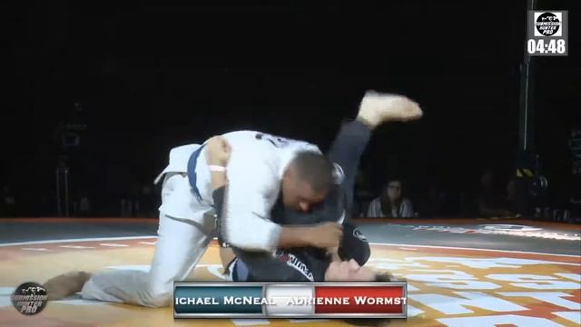 Submission Hunter Pro 62 Michael McNeil vs Adrienne Wormstadt смотреть онлайн