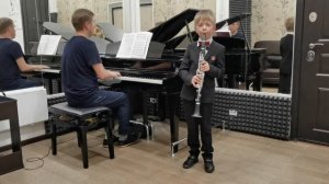 "Деревенские танцы", В. Моцарт.