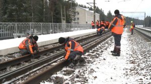 Под Ярославлем меняют рельсы