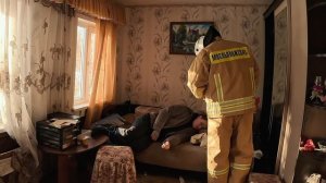 Нам не спастись от этого маньяка. Нашёл нас чтобы добить