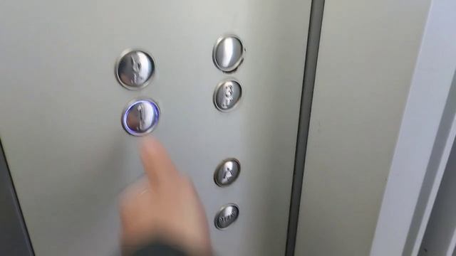Мутант 2! Лифт NLM 2019 года. Саранск, Лихачëва 35. RIGHT ELEVATOR