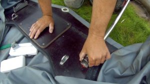 крепление колёс на лодку.