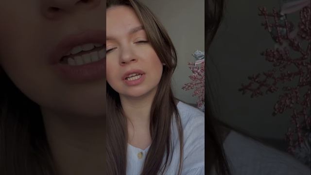 Ксения Воронова. Мы встретились метафорически в аэропорту.. Автор: Георгий Аланский