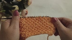 Невероятно популярный в этом сезоне узор - маленькие соты