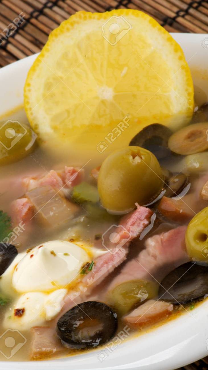 Очень вкусная солянка дома (классическая) смотреть онлайн