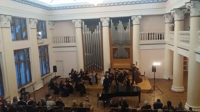 E. Kronke. "Deux Papillons" смотреть онлайн