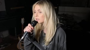 The Pretty Reckless - Only Love Can Save Me Now (Unplugged) (HD)