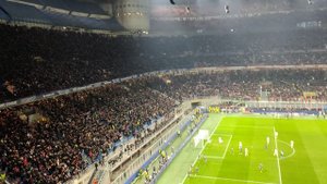 Милан - Црвена Звезда 2:1. Второй гол Милана и реакция болельщиков. Лига Чемпионов 2024/2025.