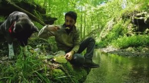 ХАКАН  под дождём. Строительство укрытия. . Full Video