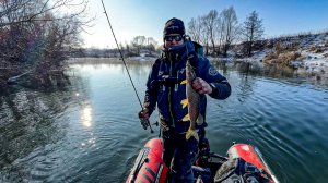 Лучшая приманка для зимы! Забрались в глушь и попали на клев! Рыбалка 2025 на щуку и окуня