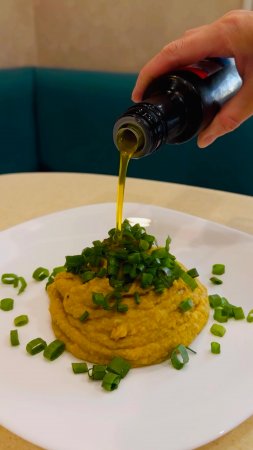 Гороховое пюре с овощами))) Главное правильно сварить, чтоб не обжечься 😅