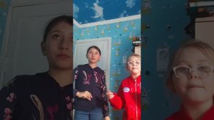 Поём песню Ягода Малинка