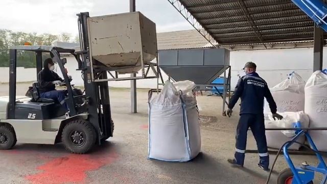 Посев сортовой агротехники