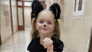 «Черный кот»
 Ксения Немцева 6 лет
Руководитель Злотова Вера Евгеньевна