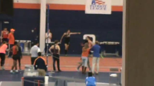 KU at Bison Opener Event 24 Dec 3 2016 Mens 4x400m Relay Final Heat смотреть онлайн