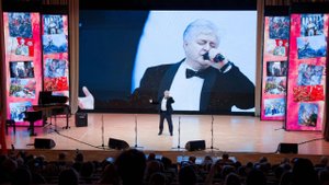 "ВО ИМЯ ЖИЗНИ" Александр Зорин Стихи Светланы Вдовиченко, музыка Елены ФилатовоЙ
