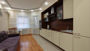 Однокомнатная квартира с кухней-гостиной и спальней на Югорской 13