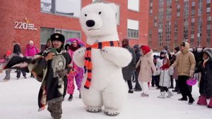 Школа №220 Новосибирск. Европейский берег. Масленица. Выборы президента.