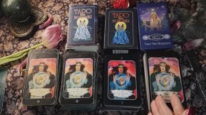 4 разных колоды Таро Эра Водолея.  Обзор и распаковка